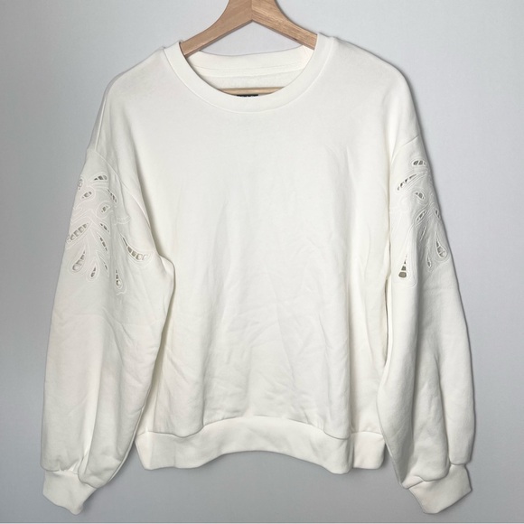 GAP Tops - Gap NWT VintageSoft Eyelet-Sleeve Embroidered Crew Neck Sweatshirt White M